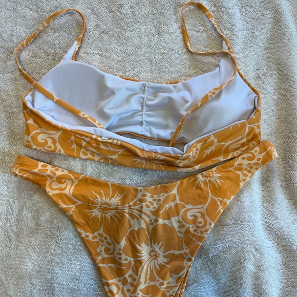 Grey bandit bikini set size large - Picture 2 of 3